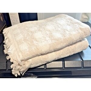 Threshold 2pc XL Bath Towels Boho Ikat Patterned Bath Towel Cream (BRAND NEW)‎
